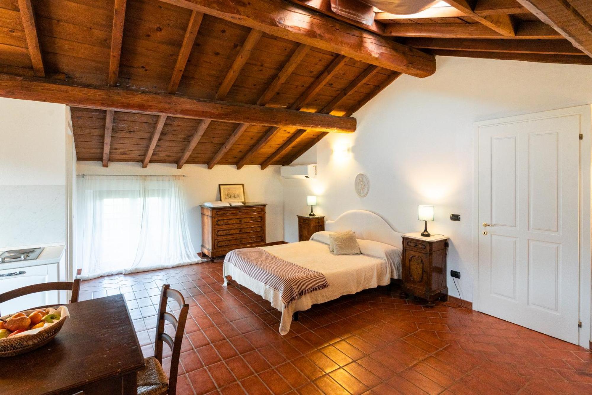 Agriturismo Bassanella Тревильо Экстерьер фото